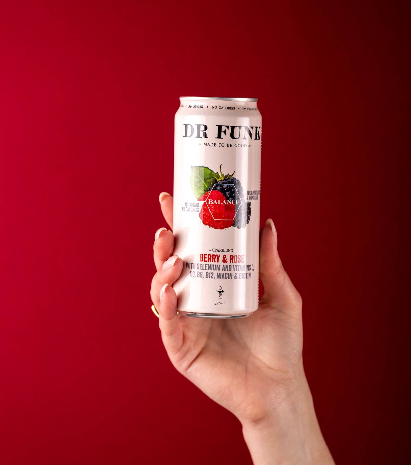 Berry & Rose flavoured water with 7 essential nutrients