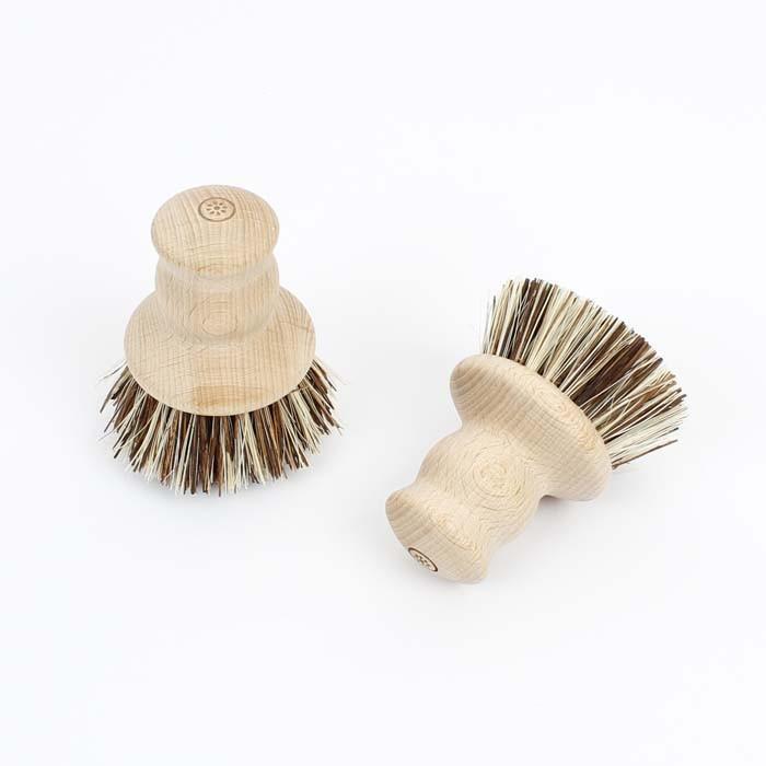 Wooden Pot Scrubbing Brush GP