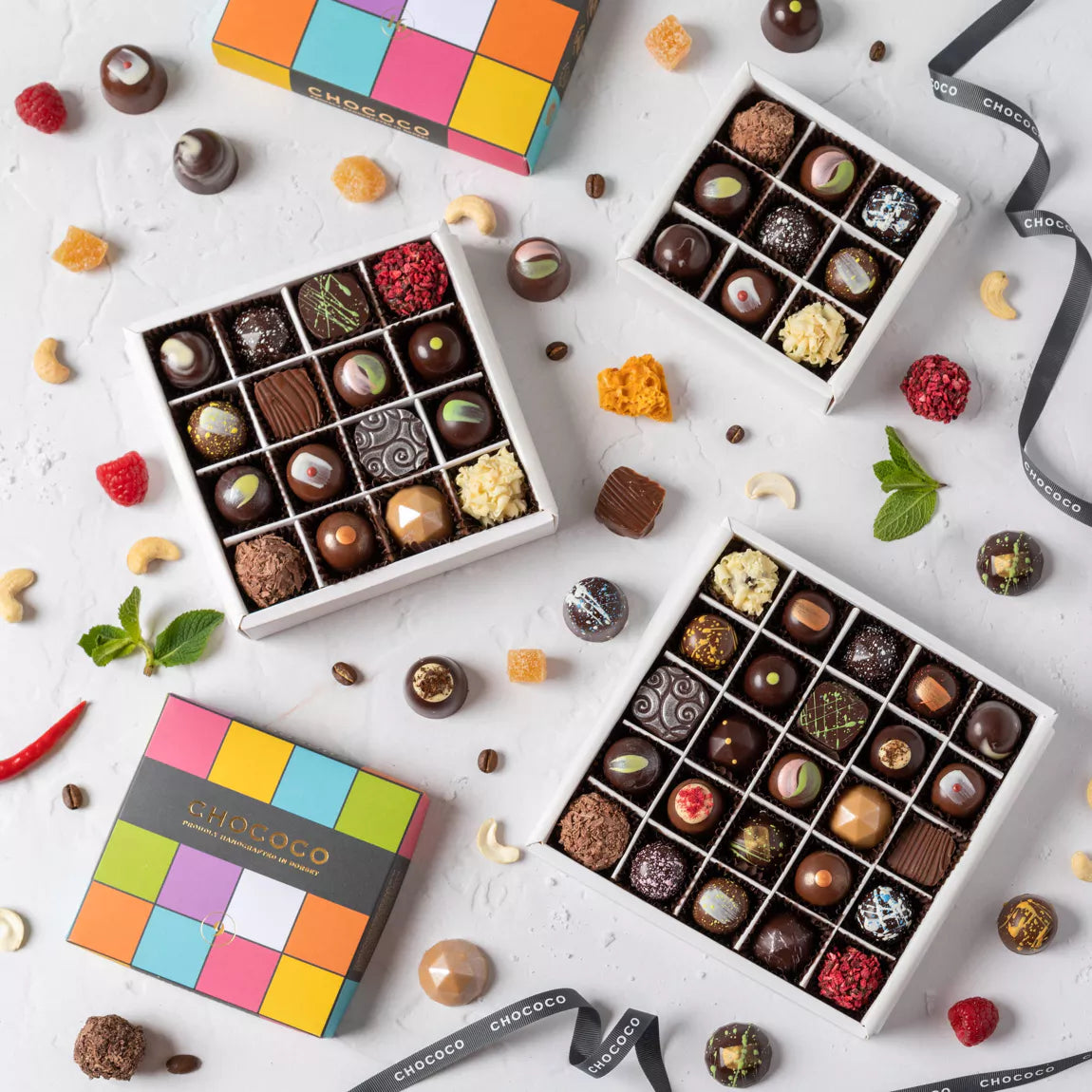 Chococo Luxurious handmade chocolates - 16 Piece Chocolate Selection Box by Chococo